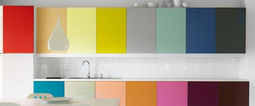 ¿Cómo pintar tu cocina? 9 colores, 9 ideas para renovarla