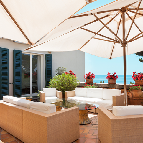 Mobiliario exterior moderno y minimalista decorar con estilo la terraza